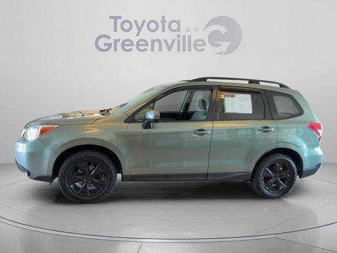 Used 2016 Subaru Forester 2.5i Premium w/ Popular Package #2 AWD/4WD image 2