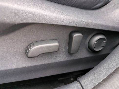 Used 2024 Subaru Outback Premium image 21