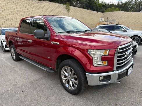 Used 2016 Ford F150 XLT w/ Equipment Group 302A Luxury AWD/4WD image 4