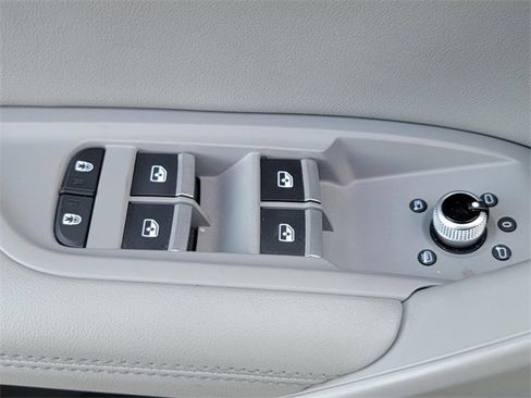 Used 2022 Audi Q5 2.0T Premium Plus w/ Premium Plus Package image 33