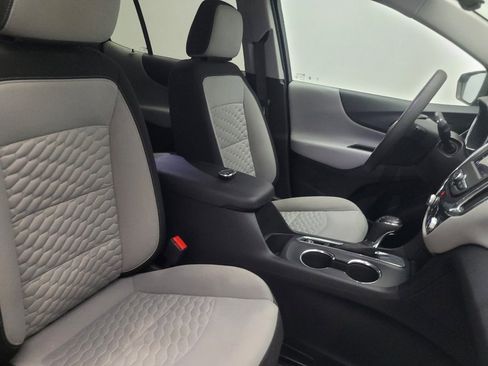 Used 2020 Chevrolet Equinox LT w/ LPO, Floor Liner Package image 21