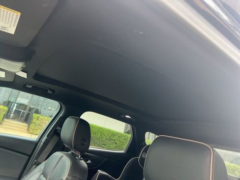 Used 2022 Chevrolet Blazer Premier w/ Enhanced Convenience Package image 6