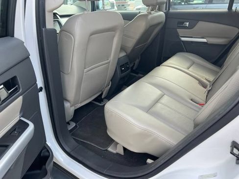 Used 2014 Ford Edge SEL w/ Equipment Group 205A FWD image 9