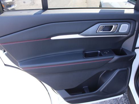 New 2026 Ford Explorer ST AWD/4WD image 18