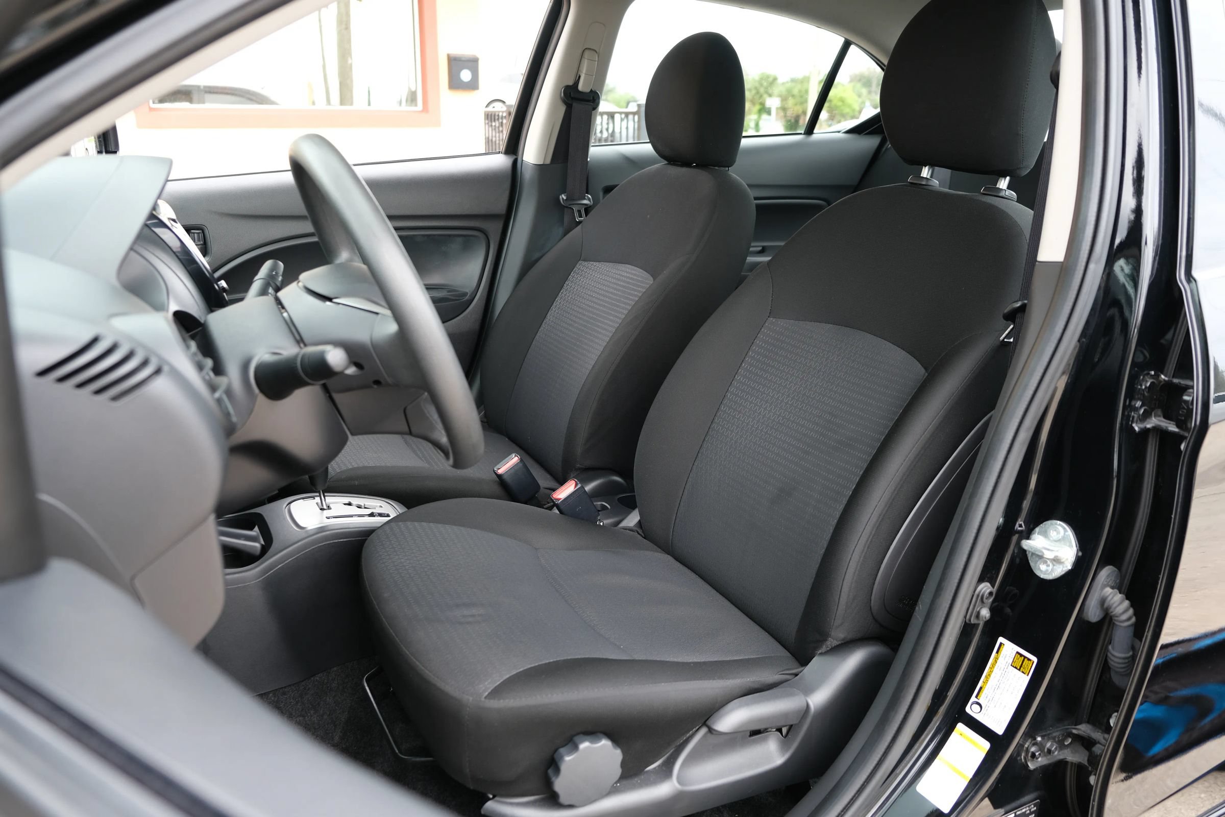 Used 2024 Mitsubishi Mirage G4 LE FWD image 9