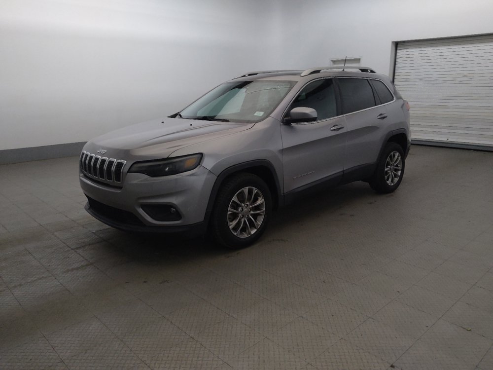 Used 2020 Jeep Cherokee Latitude Plus w/ Cold Weather Group FWD image 2