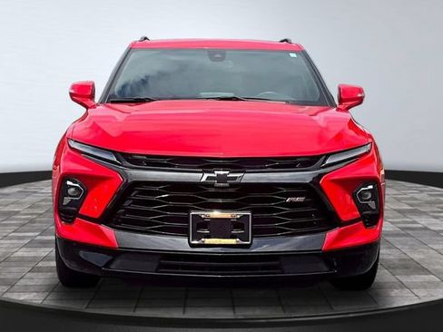 Used 2024 Chevrolet Blazer RS w/ Enhanced Convenience Package AWD/4WD image 2