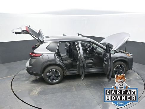 Used 2024 Nissan Rogue SV image 73