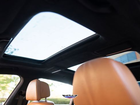 Used 2018 BMW 750i RWD image 41