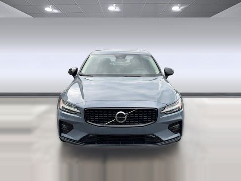 Used 2024 Volvo S60 B5 Core AWD/4WD image 6