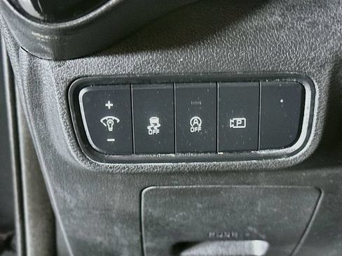Used 2024 Kia Soul EX FWD image 12