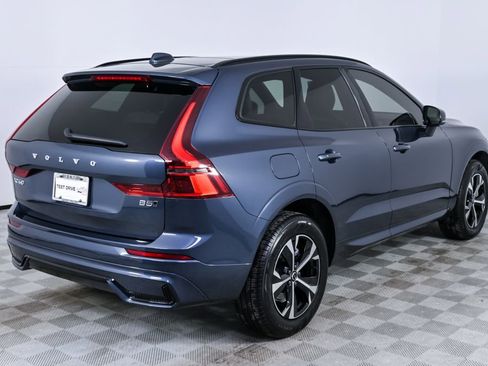Certified 2026 Volvo XC60 B5 Core image 28