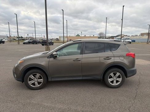 Used 2013 Toyota RAV4 XLE image 3