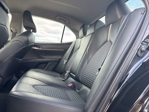 Used 2024 Toyota Camry SE image 7