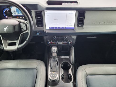 Certified 2024 Ford Bronco Outer Banks image 16
