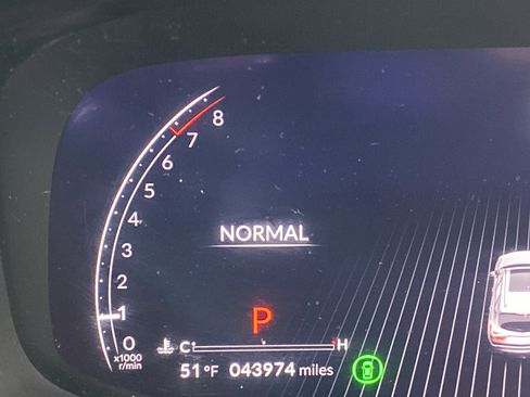 Used 2023 Acura MDX SH-AWD image 17