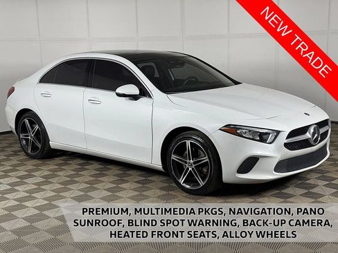 Used 2019 Mercedes-Benz A 220 4MATIC image 1