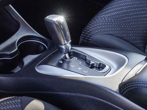 Used 2018 Dodge Journey SXT w/ Blacktop Package image 18