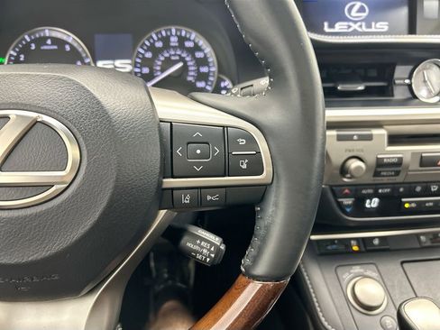 Used 2017 Lexus ES 350 image 12