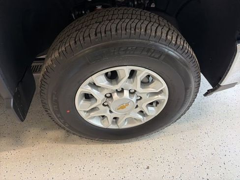 New 2026 Chevrolet Silverado 3500 LT w/ All Star Edition AWD/4WD image 17