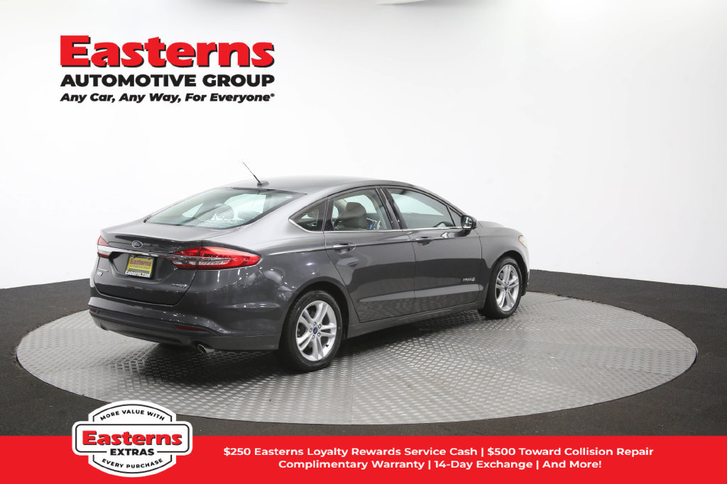 Used 2018 Ford Fusion S FWD image 45