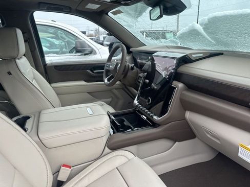 New 2026 GMC Yukon XL Denali w/ Sun & Power Step Package image 34