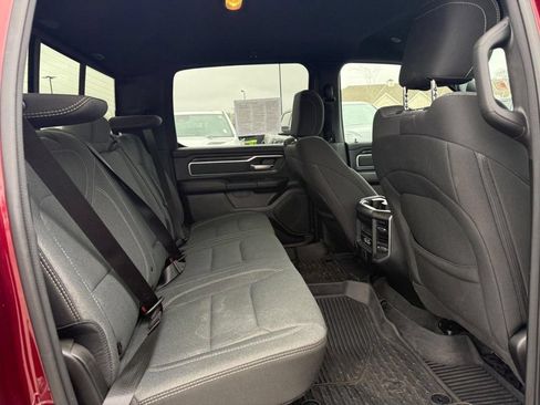Used 2022 RAM 1500 Big Horn AWD/4WD image 11