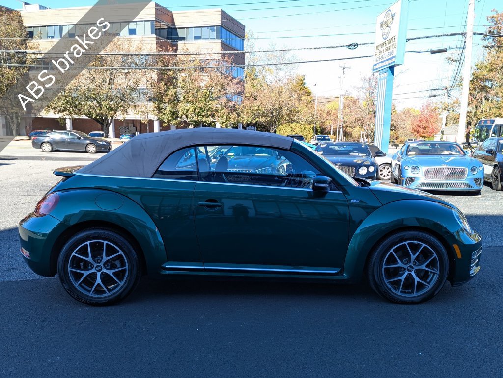 Used 2017 Volkswagen Beetle 1.8T S FWD image 7