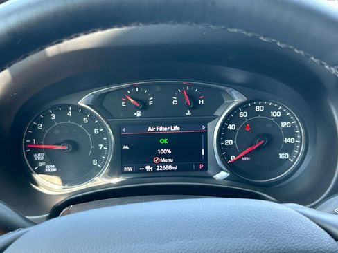 Used 2023 GMC Terrain SLT w/ Infotainment Package II FWD image 25