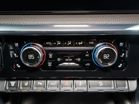 Used 2026 GMC Sierra 2500 Denali w/ Denali Reserve Package image 27