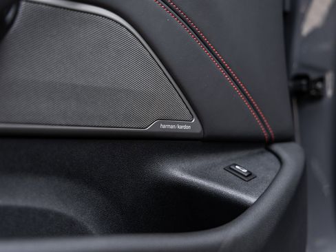 Used 2022 BMW M5 CS image 25