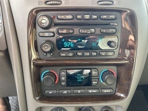 Used 2004 Buick Rainier CXL w/ Convenience Package image 9