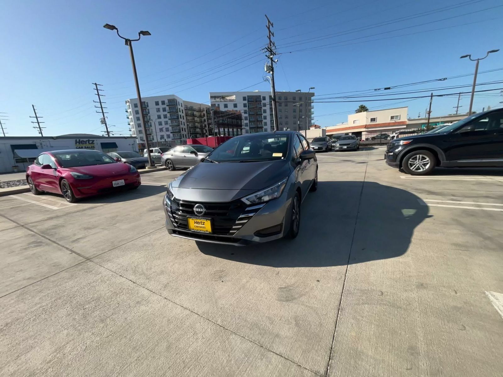 Used 2025 Nissan Versa SV FWD image 6
