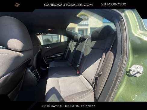 Used 2019 Dodge Charger SXT RWD image 26