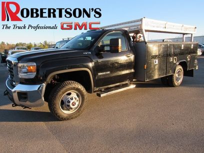 Used 2016 GMC Sierra 3500 Base w/ Sierra Convenience Package