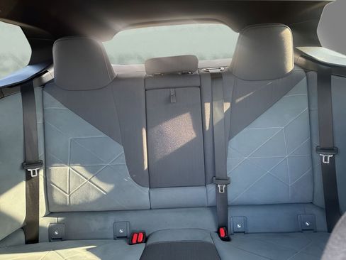 Used 2022 BMW iX xDrive50 w/ Premium Package image 12