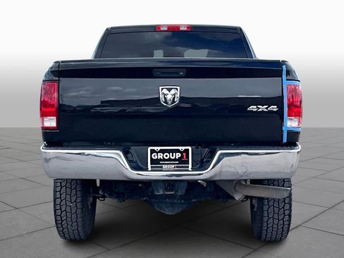 Used 2018 RAM 2500 Tradesman w/ Chrome Appearance Group image 4