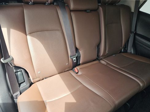 Used 2020 Toyota 4Runner Limited AWD/4WD image 29