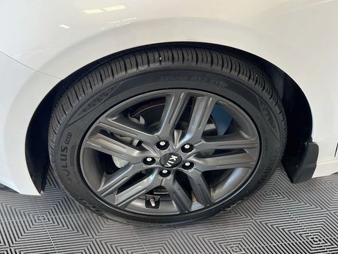 Used 2021 Kia Forte GT-Line FWD image 28