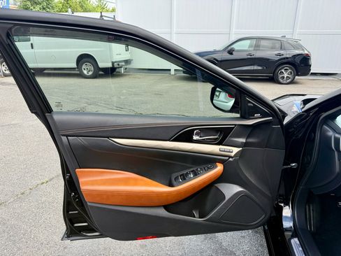 Used 2019 Nissan Maxima Platinum w/ Reserve Package image 14