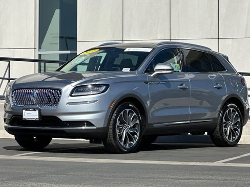 Certified 2021 Lincoln Nautilus Reserve image 7