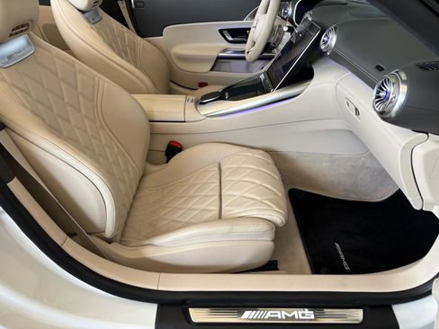 Used 2022 Mercedes-Benz SL 63 AMG 4MATIC image 30