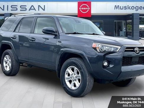 Used 2024 Toyota 4Runner SR5 AWD/4WD image 1