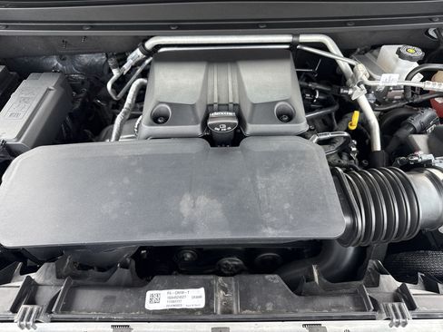 Used 2023 Chevrolet Colorado ZR2 w/ ZR2 Convenience Package III AWD/4WD image 34