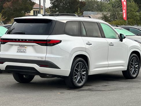 Used 2024 Lexus TX 350 AWD image 4