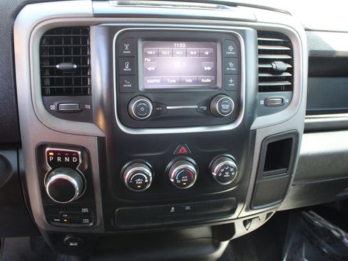 Used 2021 RAM 1500 Tradesman w/ Chrome Appearance Group AWD/4WD image 14