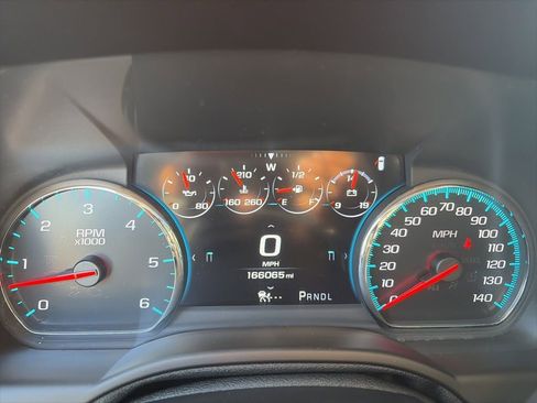 Used 2017 GMC Yukon Denali w/ Open Road Package image 13