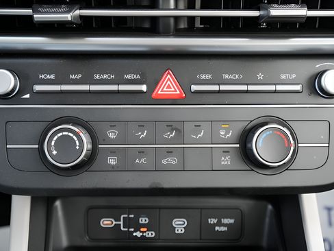 Certified 2026 Hyundai Tucson SE FWD image 32