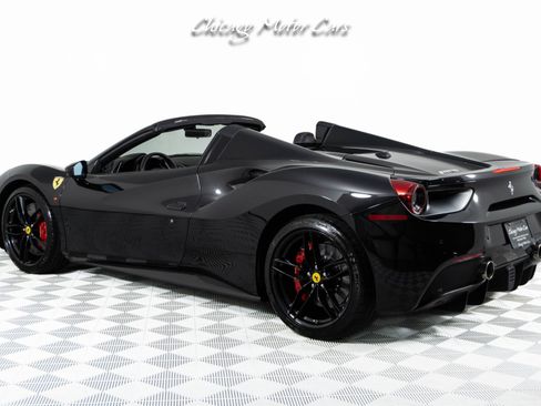 Used 2018 Ferrari 488 Spider RWD image 13
