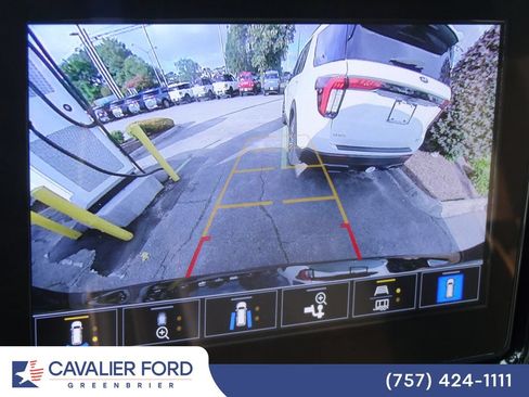 Used 2023 Chevrolet Traverse Premier w/ Redline Edition AWD/4WD image 37